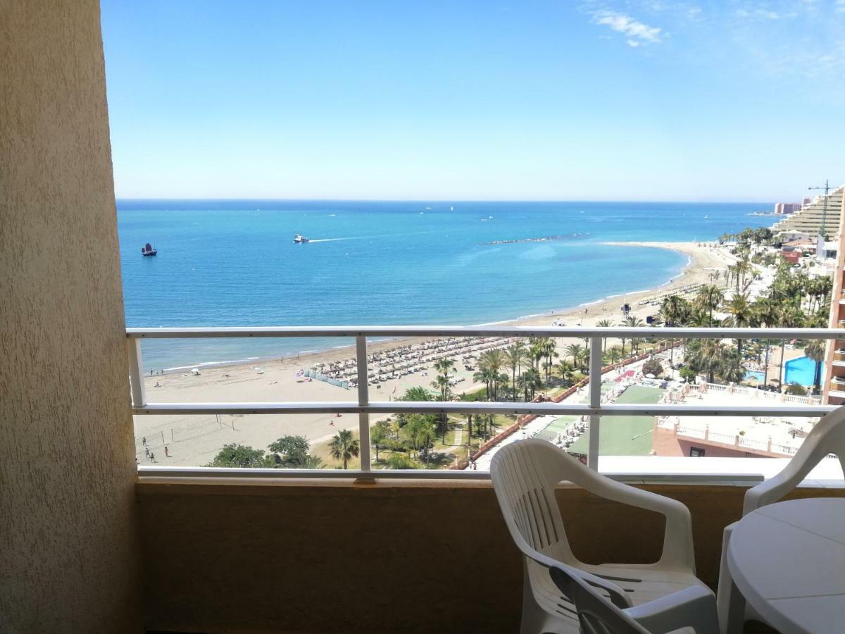Puerto Marina - Primera Linea Apartment เบนัลมาเดนา ภายนอก รูปภาพ